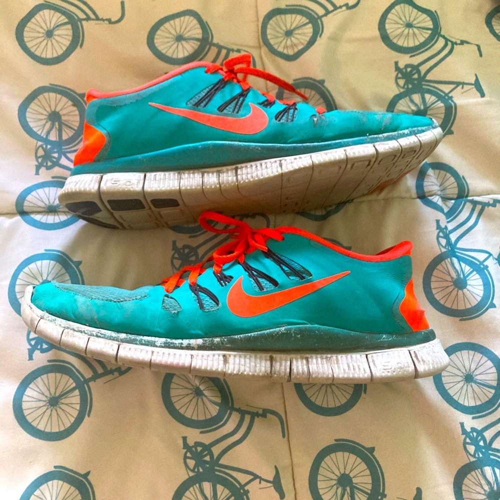 Men’s Nike Free Run Size 13